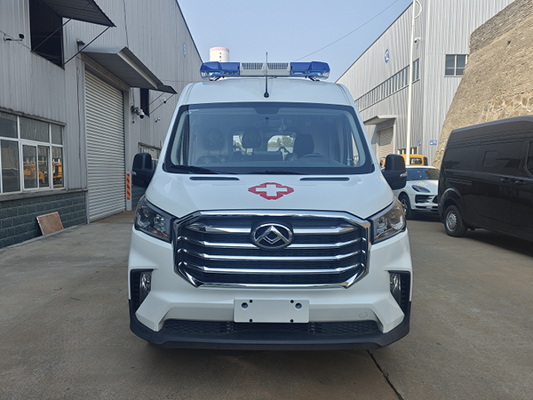 大通V90监护型救护车