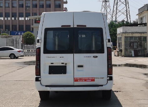 福特V348长轴高顶监护型伤残运送车