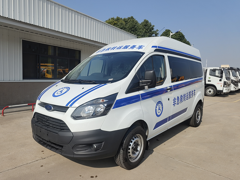 福特V362（柴油）非急救监护型服务车